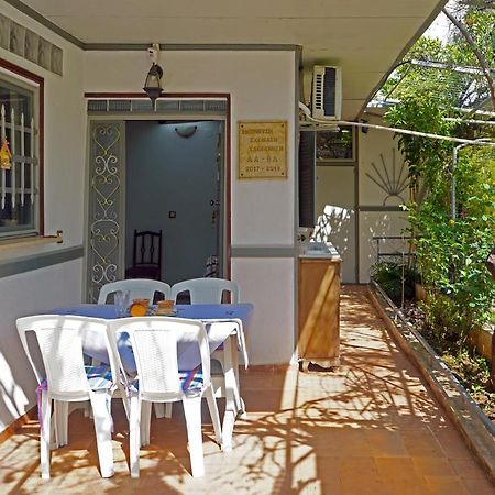 Villa Veni Olive House à Kalamata Extérieur photo