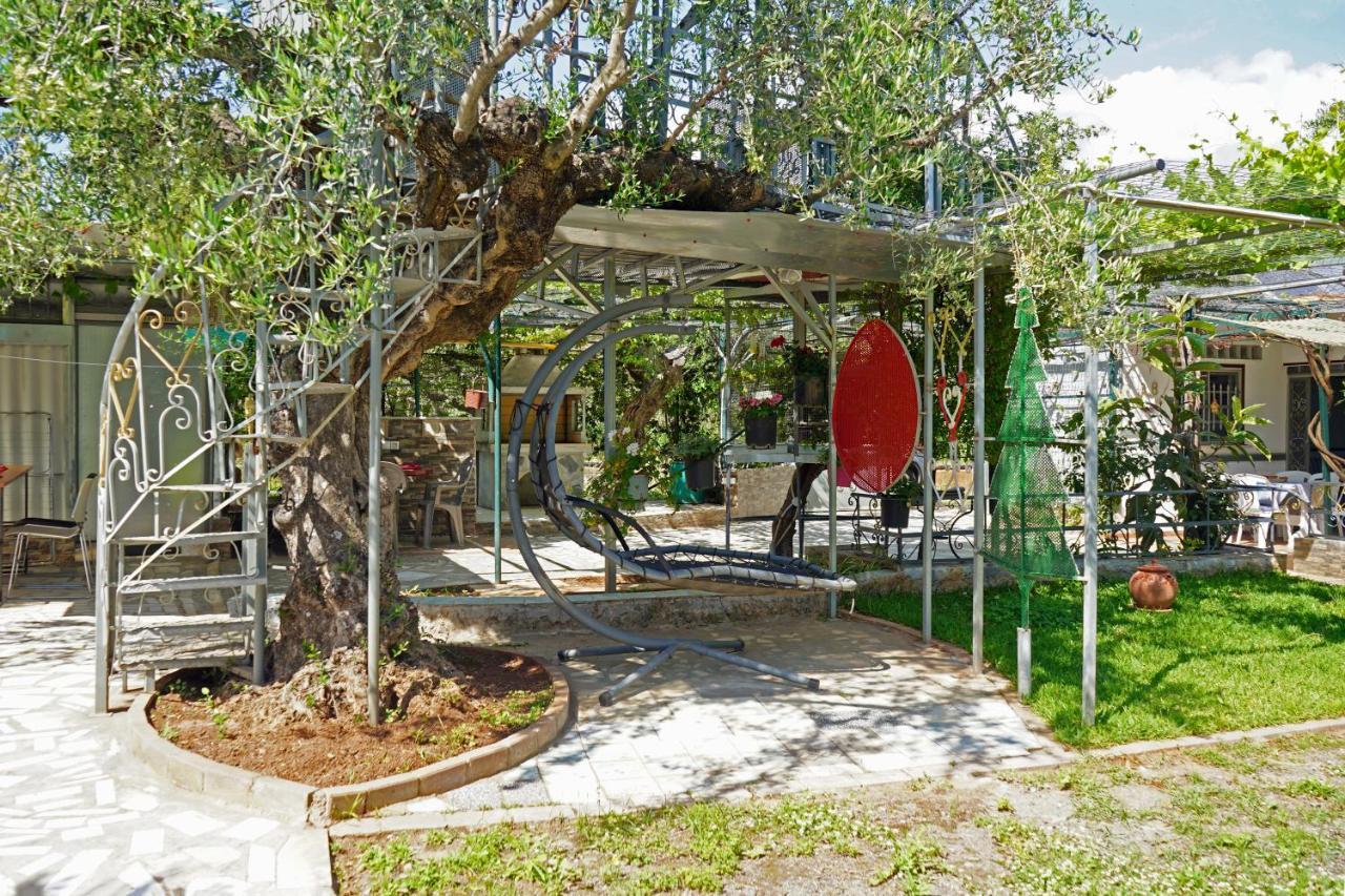 Villa Veni Olive House à Kalamata Extérieur photo
