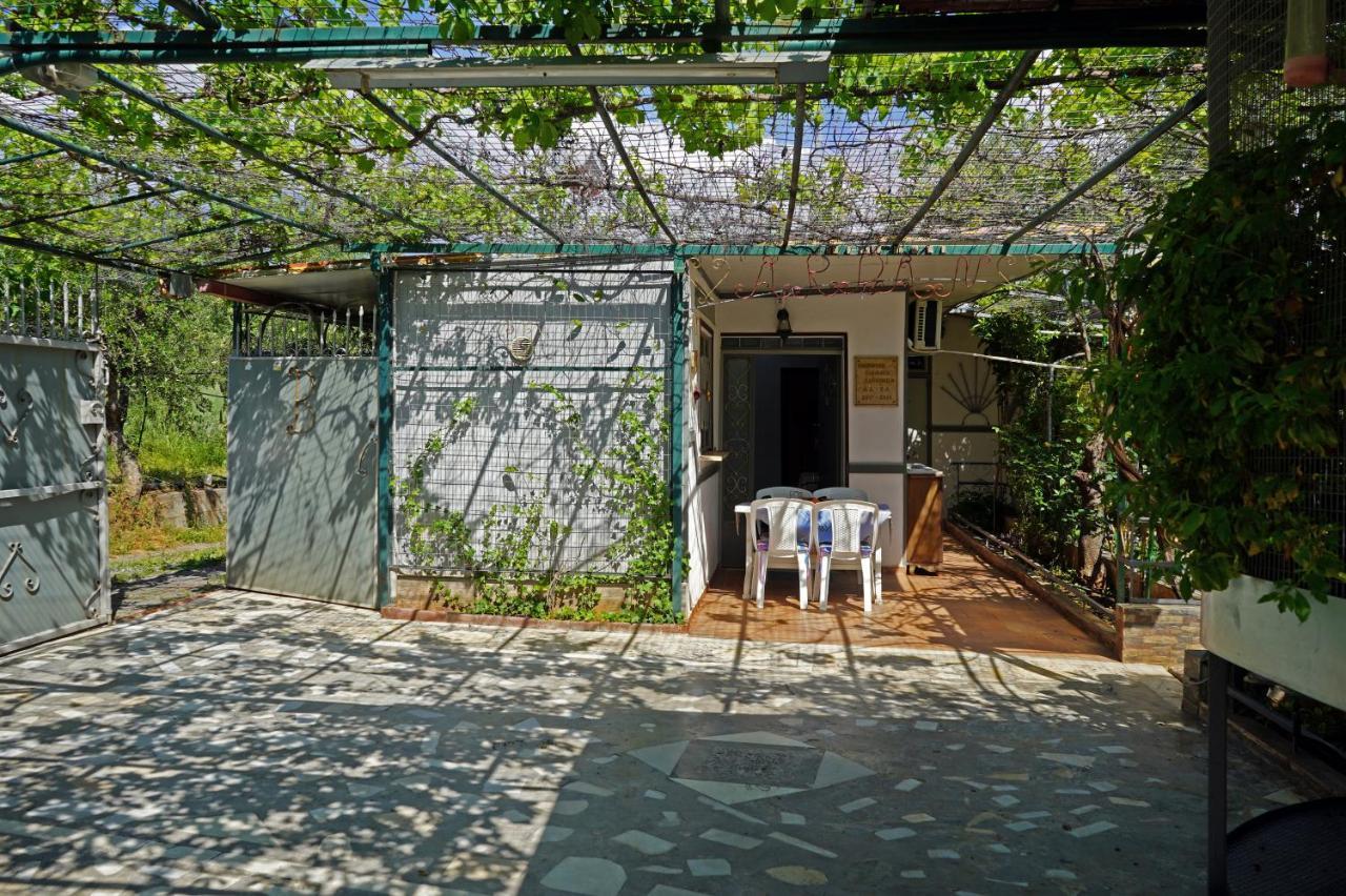Villa Veni Olive House à Kalamata Extérieur photo