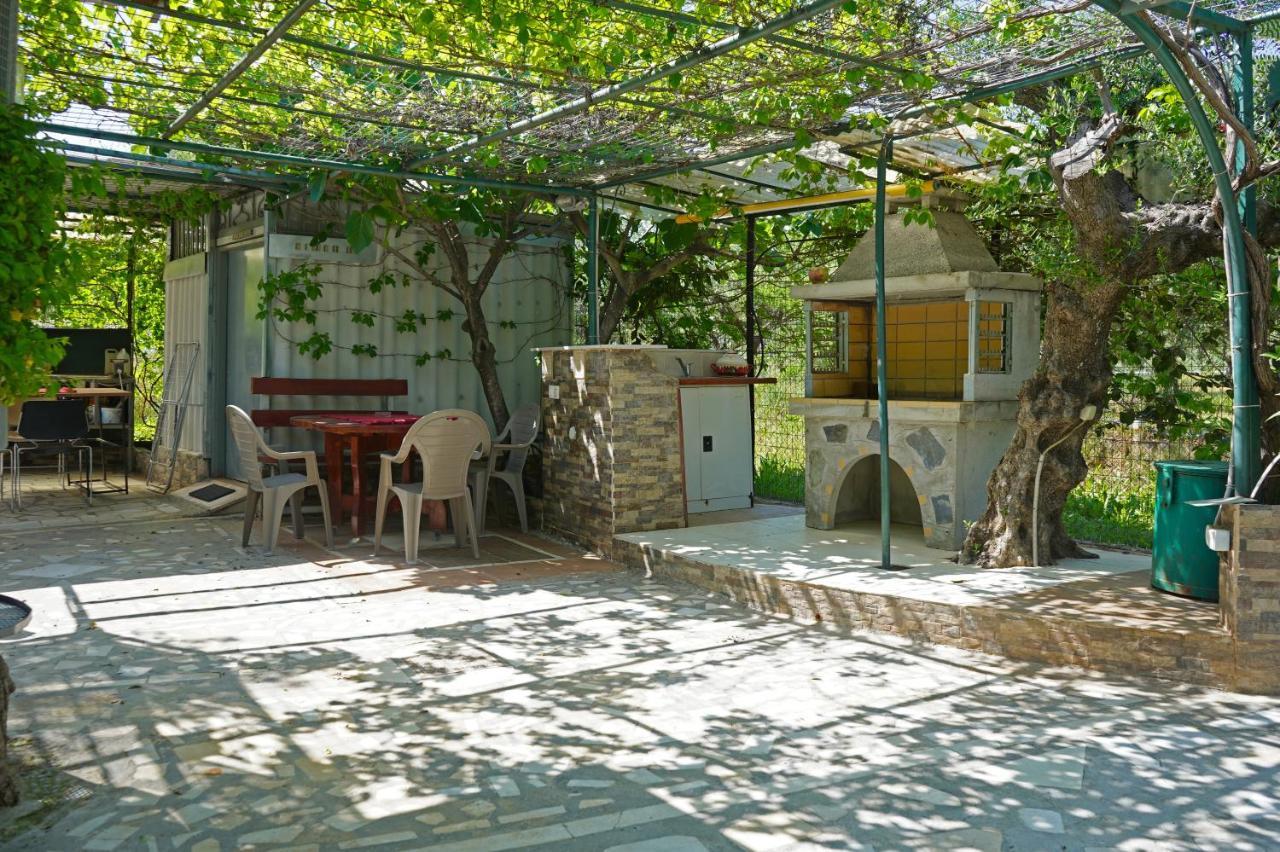 Villa Veni Olive House à Kalamata Extérieur photo