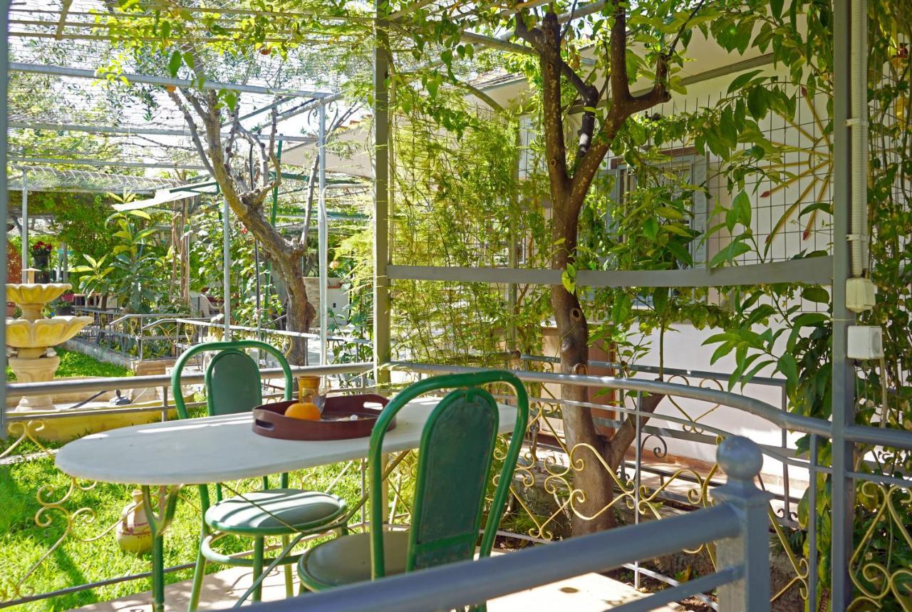 Villa Veni Olive House à Kalamata Extérieur photo