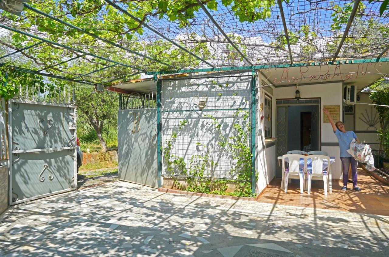 Villa Veni Olive House à Kalamata Extérieur photo